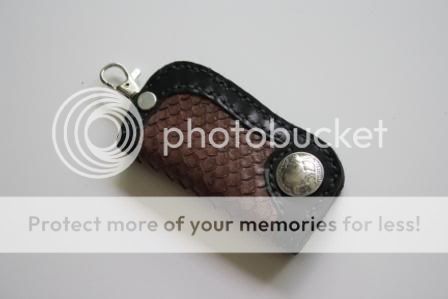 CustomBlackSnakeSkinShortKeyPouc-1.jpg