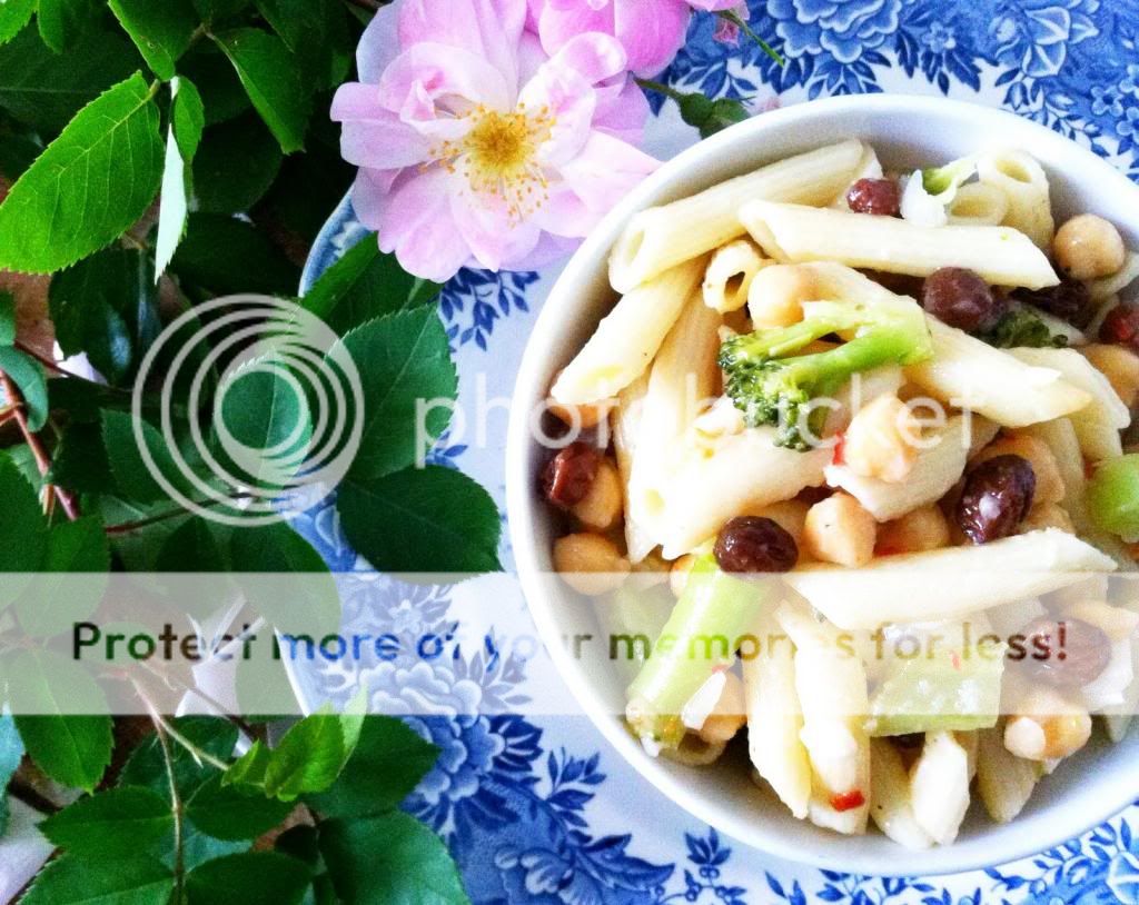 Spicy Broccoli with Chickpeas and Penne.jpg